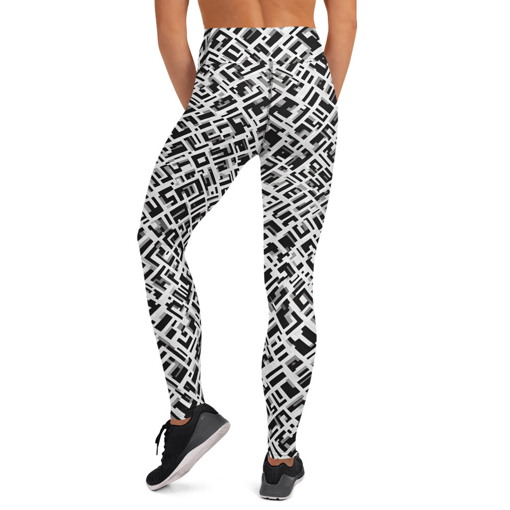 Geometric B&W Yoga Leggings
