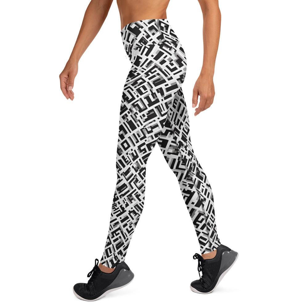 Geometric B&W Yoga Leggings