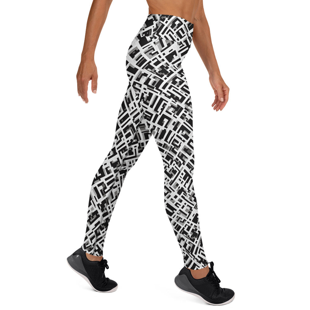 Geometric B&W Yoga Leggings